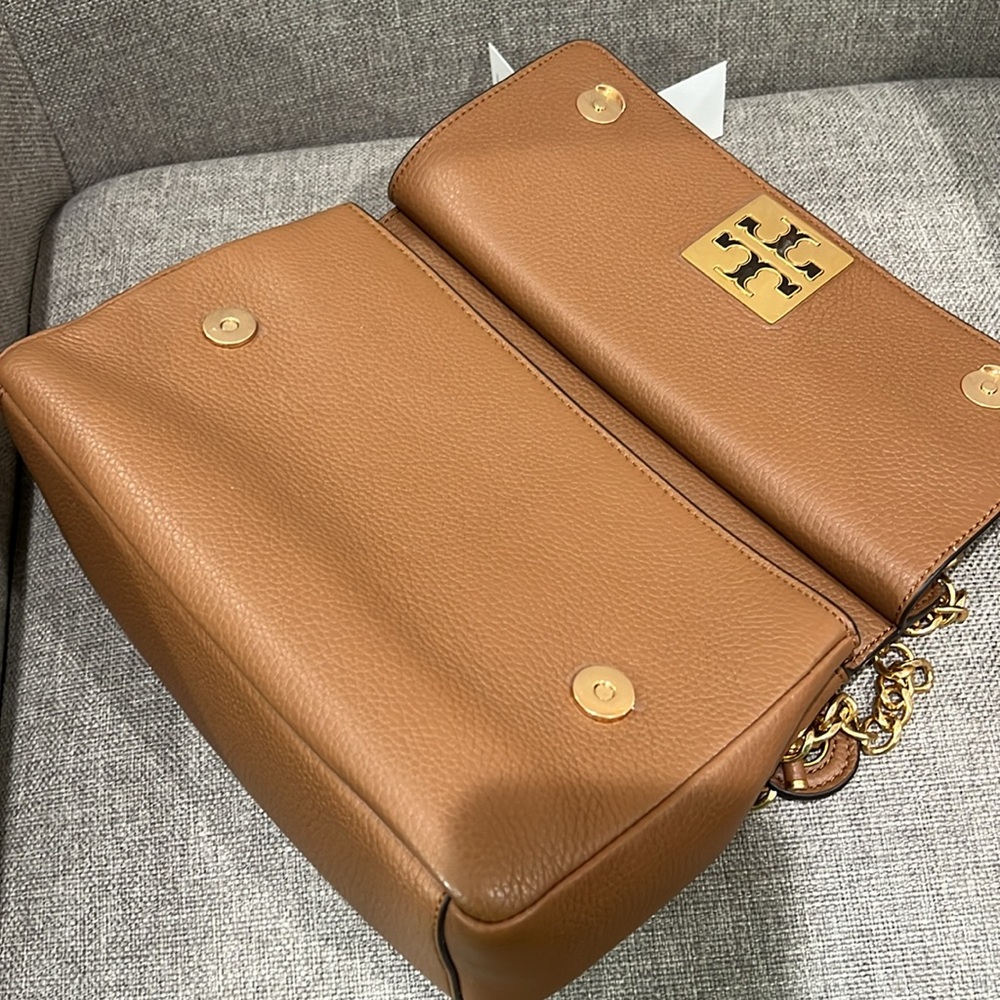 Tory Burch Britten Flap Shoulder or Crossbody bag - Picture 10 of 15
